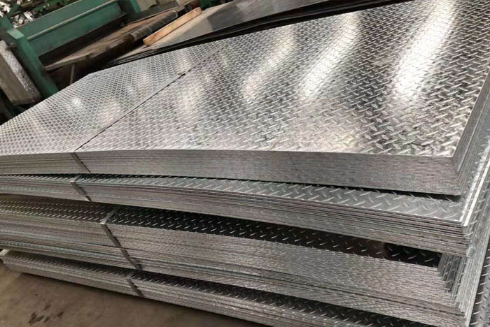 鍍鋅花紋板